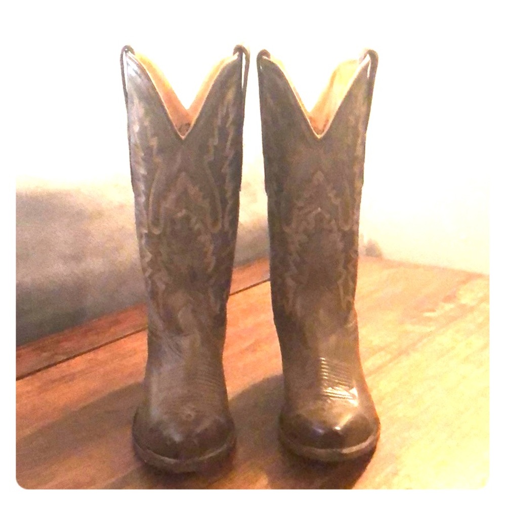 Old West style boots